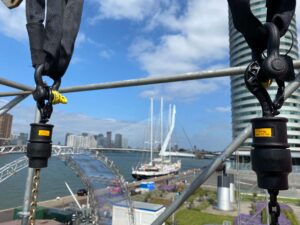 Rigging in Rotterdam!